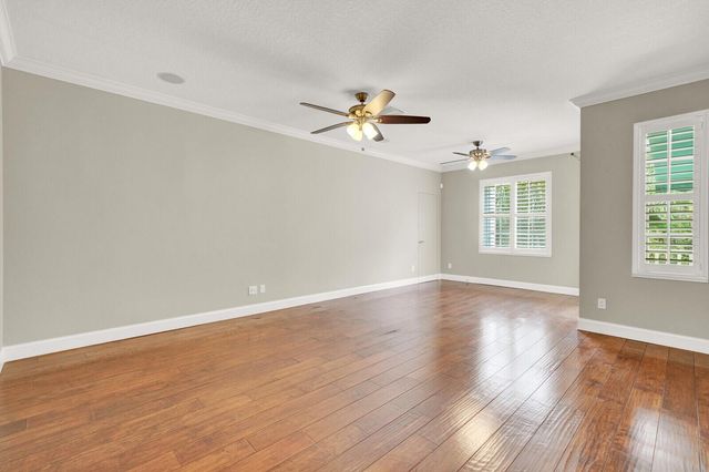 221 Marlberry Circle, Jupiter, FL 33458