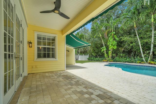 221 Marlberry Circle, Jupiter, FL 33458