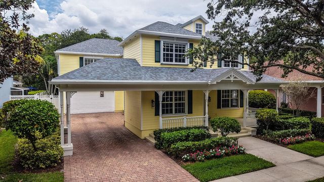 221 Marlberry Circle, Jupiter, FL 33458