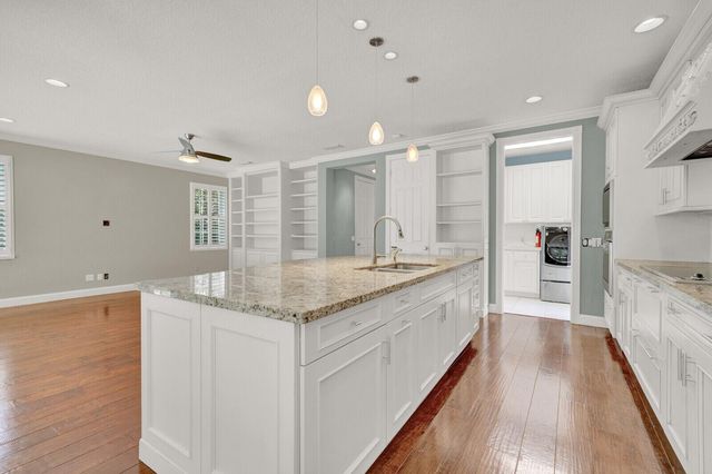 221 Marlberry Circle, Jupiter, FL 33458