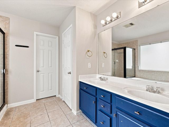 32302 Golden Oak Park Lane, Conroe, TX 77385