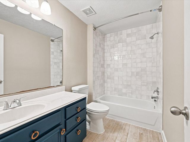 32302 Golden Oak Park Lane, Conroe, TX 77385