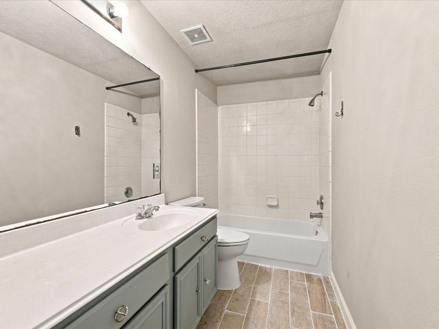 32302 Golden Oak Park Lane, Conroe, TX 77385