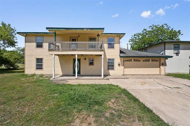 461 Skyline Rdg, San Marcos, TX 78666