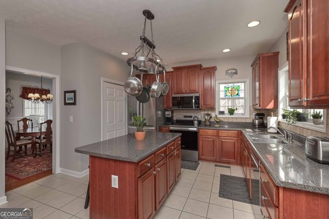 7032 Camp Falls Court, Winston, GA 30187