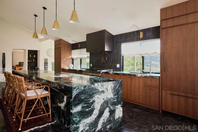 17335 Via Del Bravo, Rancho Santa Fe, CA 92067