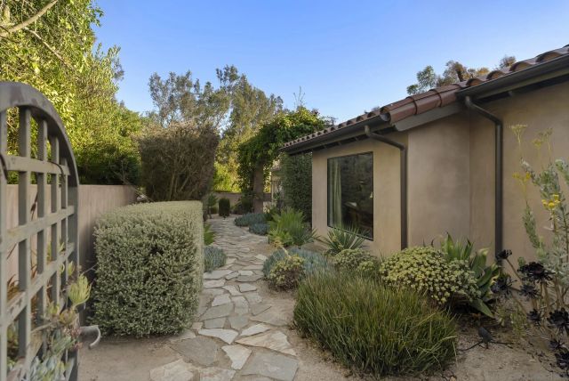 17335 Via Del Bravo, Rancho Santa Fe, CA 92067