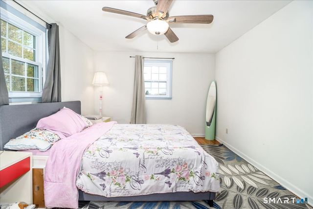 16 Chestnut Drive, Derby, CT 06418