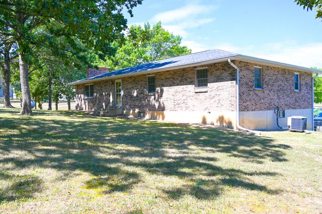 22131 Pepper Lane, Wheatland, MO 65779