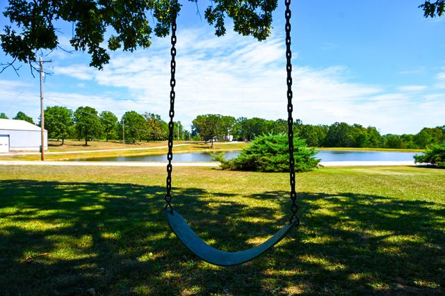 22131 Pepper Lane, Wheatland, MO 65779