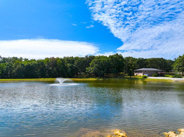 22131 Pepper Lane, Wheatland, MO 65779