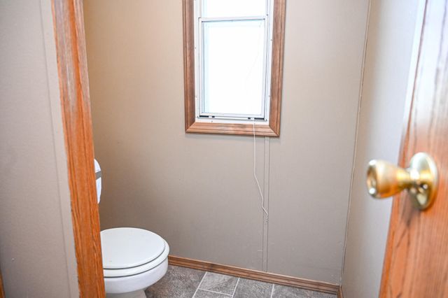 22131 Pepper Lane, Wheatland, MO 65779