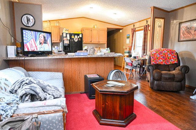 22131 Pepper Lane, Wheatland, MO 65779