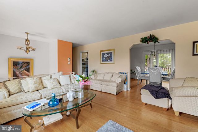 9011 COOPER DR, Fort Washington, MD 20744