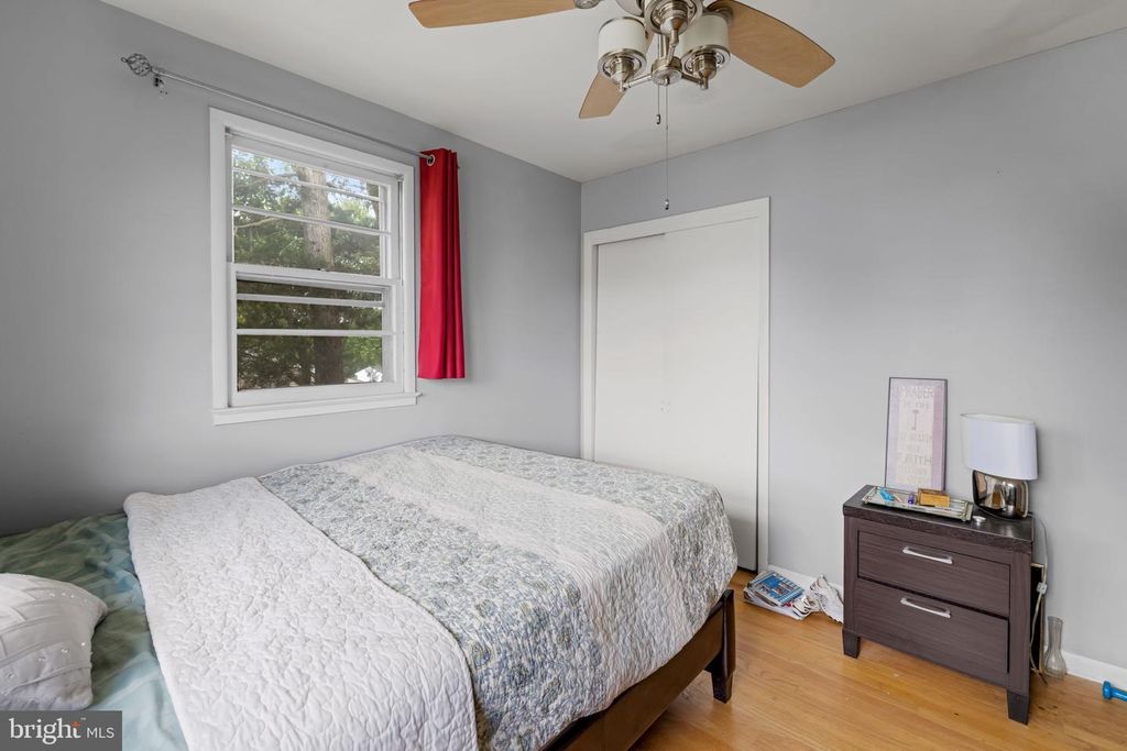 Image 18 of property listing at 9011 COOPER DR, Fort Washington, MD 20744