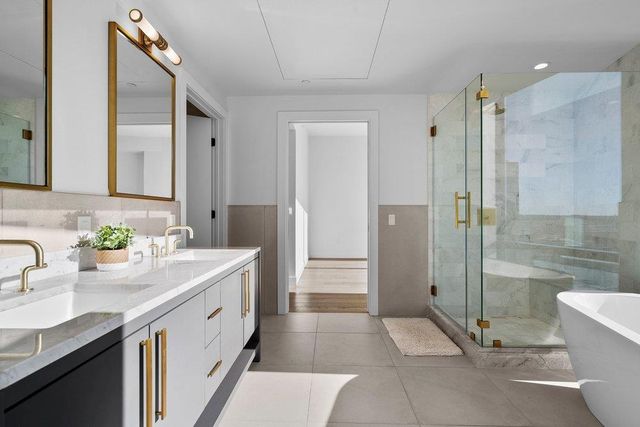 70 Rainey ST 1901, Austin, TX 78701