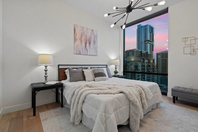 70 Rainey ST 1901, Austin, TX 78701