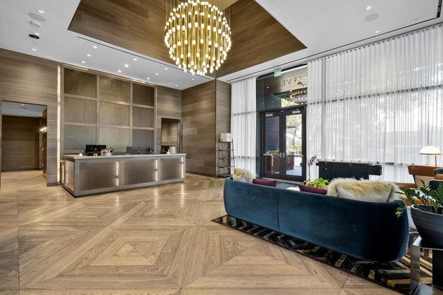 70 Rainey ST 1901, Austin, TX 78701