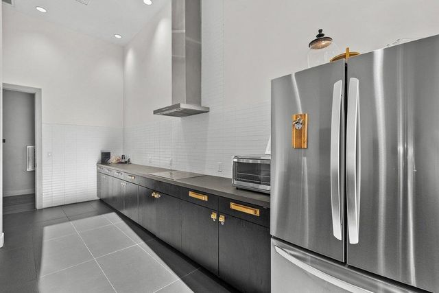 70 Rainey ST 1901, Austin, TX 78701