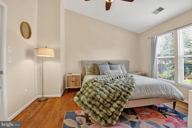 917 ROLFE PL, Alexandria, VA 22314