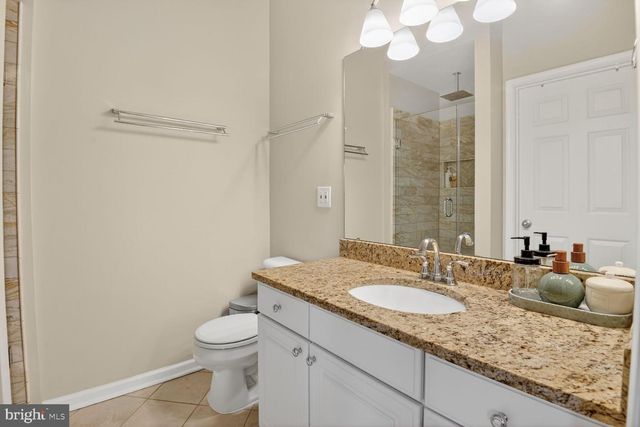 917 ROLFE PL, Alexandria, VA 22314