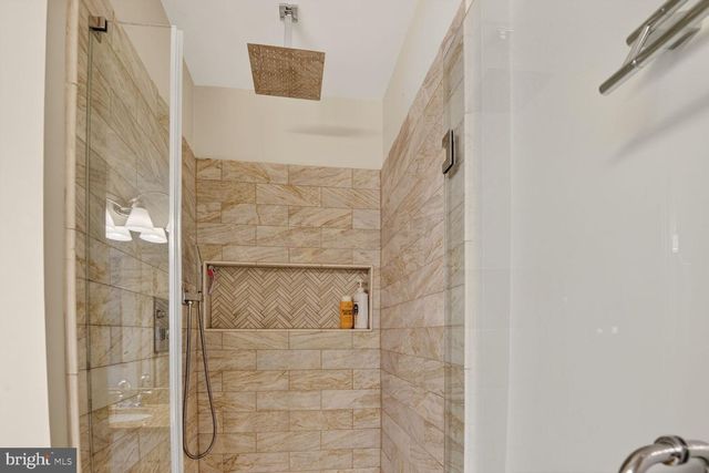 917 ROLFE PL, Alexandria, VA 22314