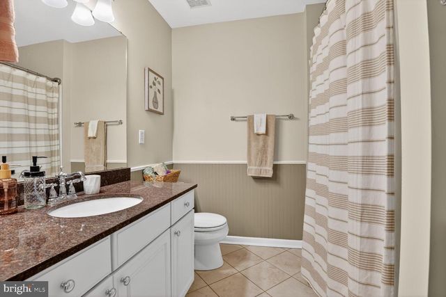 917 ROLFE PL, Alexandria, VA 22314