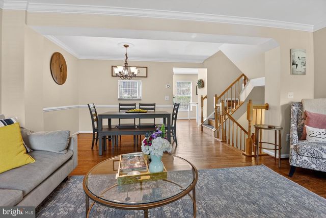 917 ROLFE PL, Alexandria, VA 22314