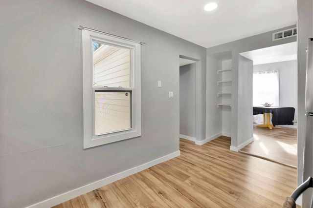 706 N Piatt Ave., Wichita, KS 67214