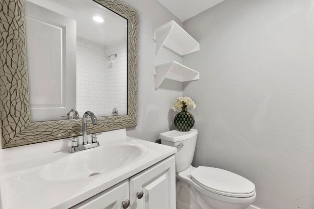 706 N Piatt Ave., Wichita, KS 67214