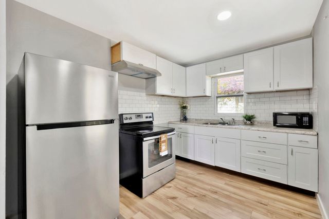 706 N Piatt Ave., Wichita, KS 67214