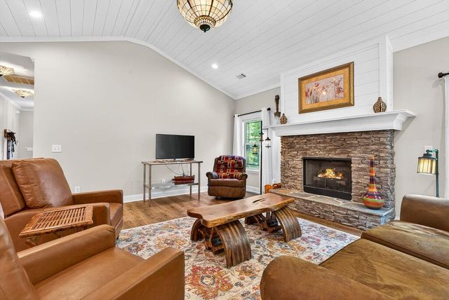 234 Sunset Cove, Ellijay, GA 30540