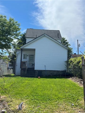 249 E 15th Avenue, Homestead, PA 15120