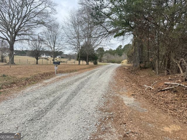 215 Malcom Lane, Covington, GA 30014