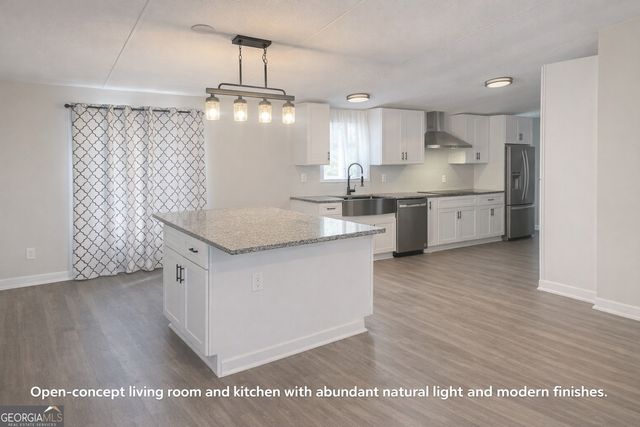 215 Malcom Lane, Covington, GA 30014