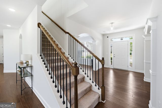 121 Crest Brooke Drive, Canton, GA 30115