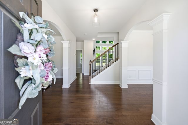 121 Crest Brooke Drive, Canton, GA 30115