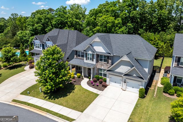 121 Crest Brooke Drive, Canton, GA 30115