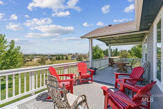 7305 Mustang Ln, Emmett, ID 83617