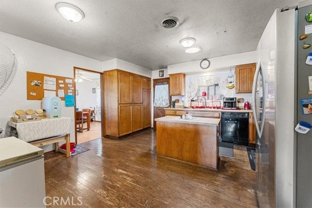 54 Moms, Oroville, CA 95965