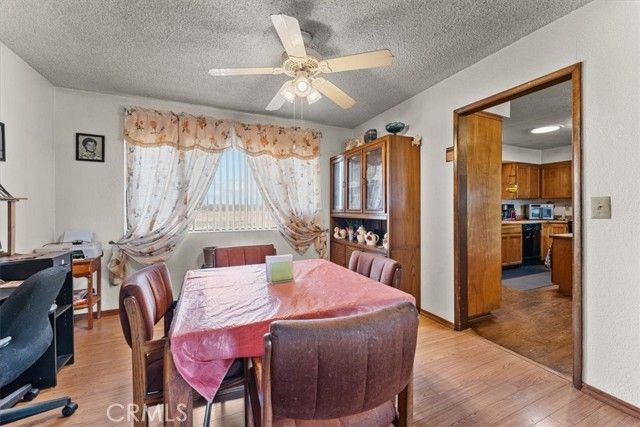 54 Moms, Oroville, CA 95965