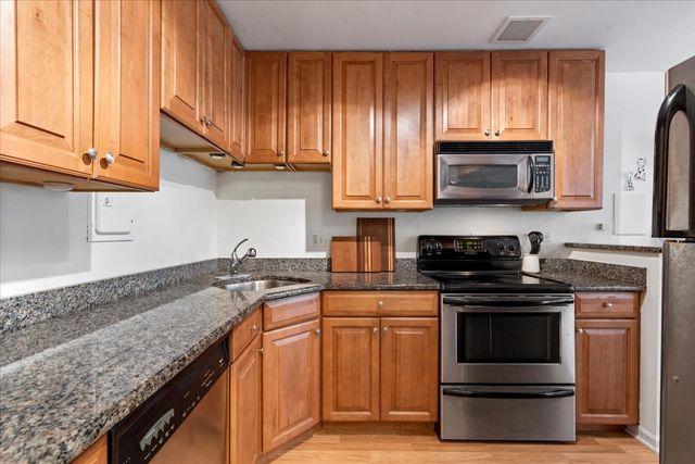 1419 N State Parkway 603, Chicago, IL 60610