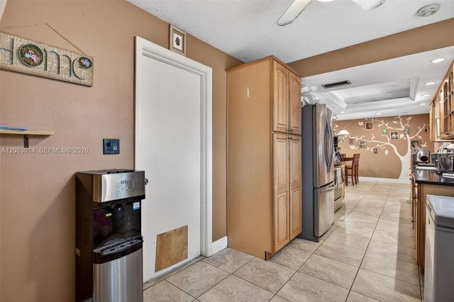 8505 NW 29th Dr, Coral Springs, FL 33065