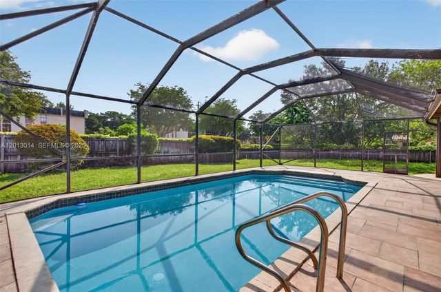 8505 NW 29th Dr, Coral Springs, FL 33065
