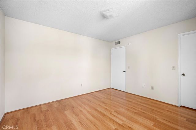 1004 E Garfield 3, Glendale, CA 91205