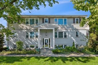 9420 Kelvin Lane G-3272, Schiller Park, IL 60176
