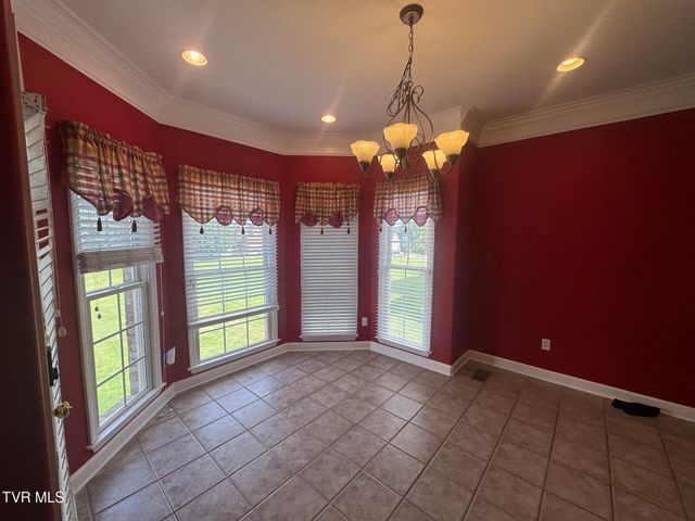 233 Brown Circle, Blountville, TN 37617