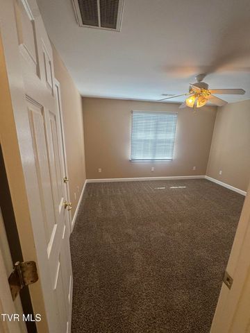 233 Brown Circle, Blountville, TN 37617