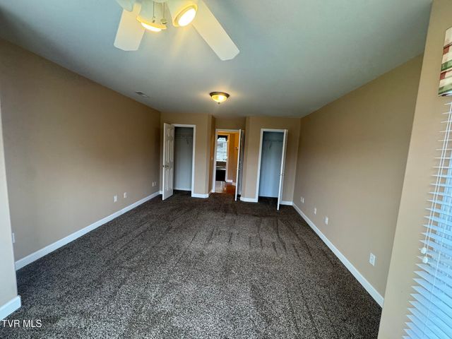 233 Brown Circle, Blountville, TN 37617