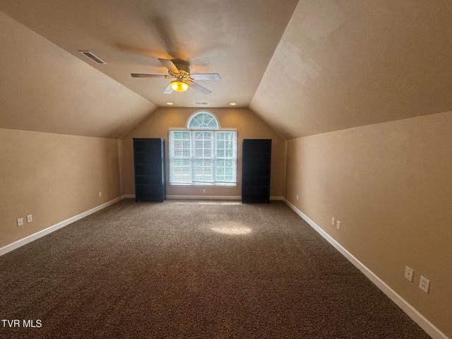 233 Brown Circle, Blountville, TN 37617